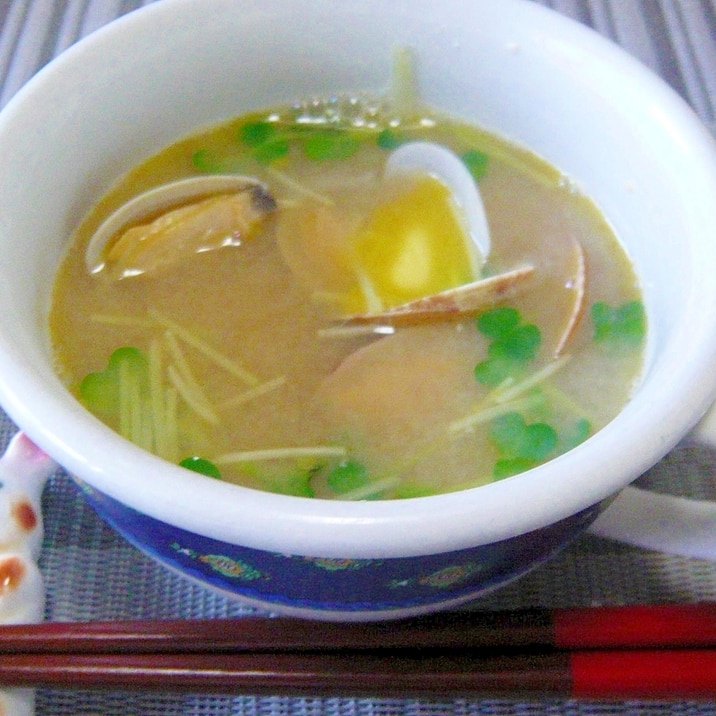 ♥ バター風味のあさりの味噌汁 ♥